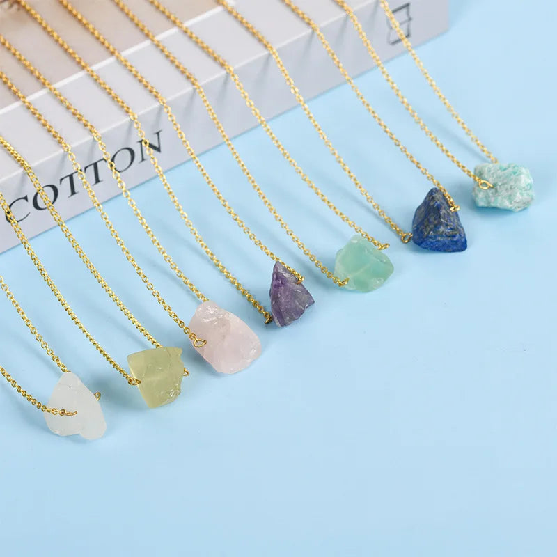 Natural Gemstone Fashion Jewelry Raw Stone Healing Crystal Reiki Feng Shui Irregular Crystal 18k Gold Necklace for Woman