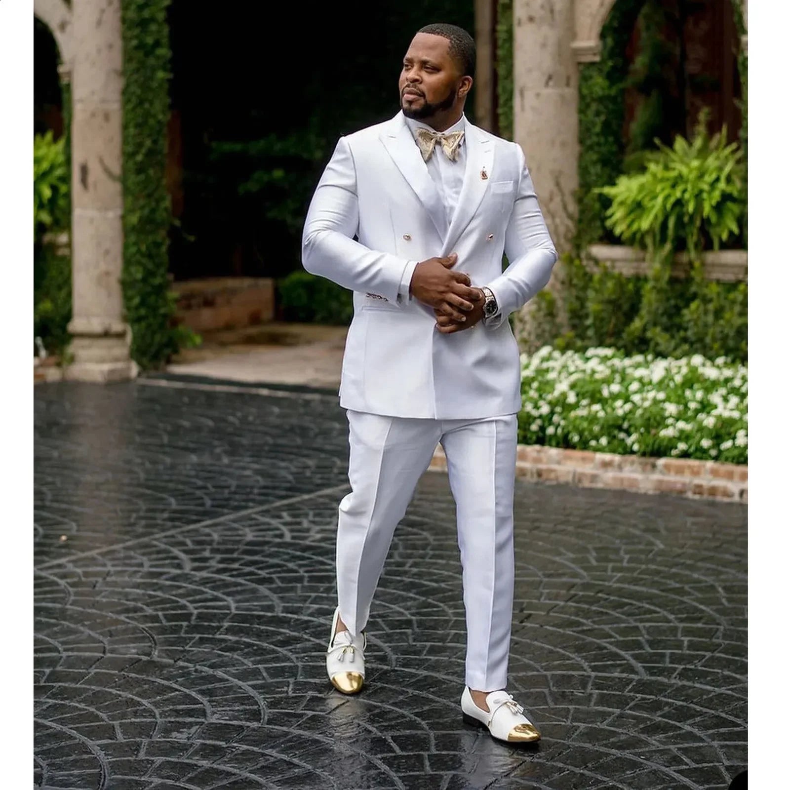 White Double Breasted Men's Suits Blazers Luxury Wedding Costume Blazer Men Suits Peaked Lapel Jacket Pants 2 Pcs Groom Tuxedos