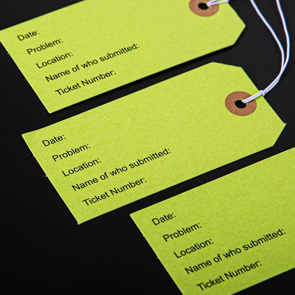 Luxury Custom Waterproof 350gsm Cardboard Hanging Tags for Clothing