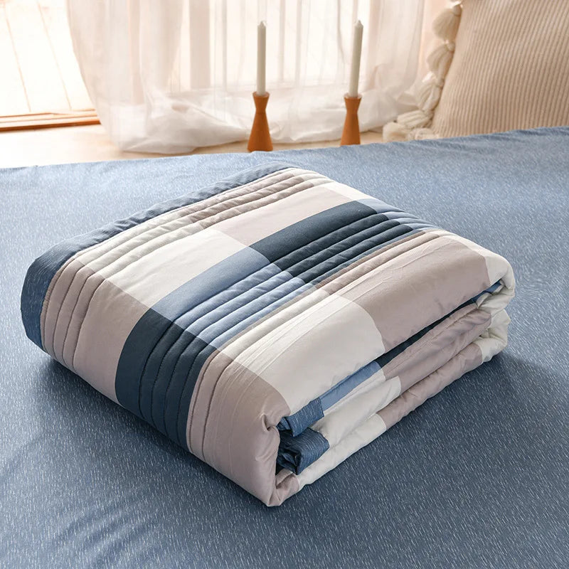 Hot Sale Cheap Embroidered Organic OEKO-tex Certified Quilt Comforter Warm Soft Polyester Bed Quilts Customized Size Home Hotel