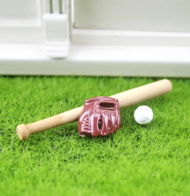 3pcs/Set 1/6 1/12  Doll House Simulation Miniature Mini Baseball Bats Model Decor