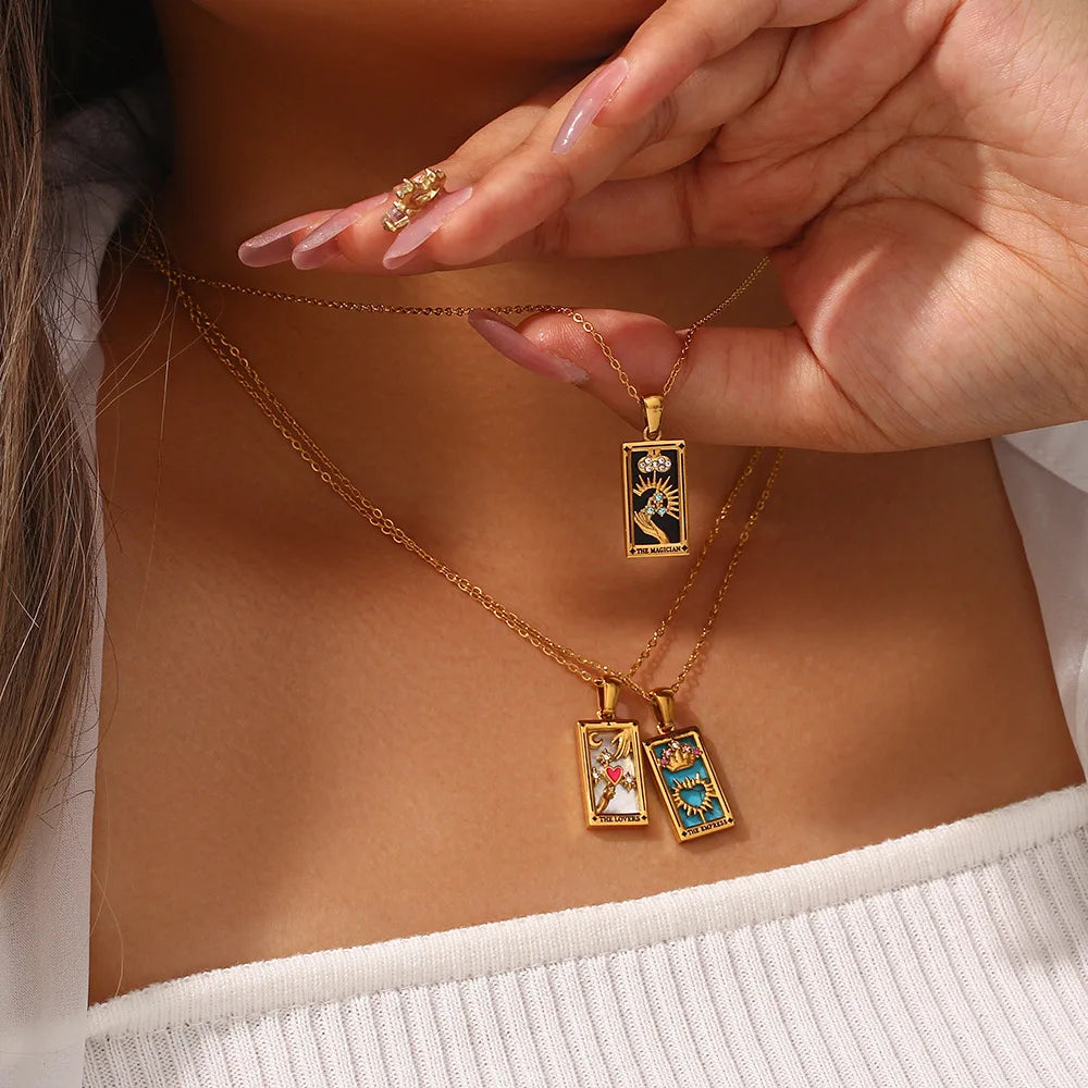 Wholesale Fashion Customized Necklace Spiritual Jewelry Tarot Cards Necklace Pendent 18k Gold Stainless Steel Necklace Jewelry