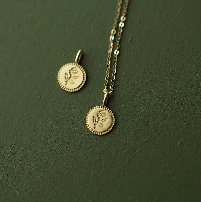 Simple Fancy 14K Gold Plated Pure 925 Sterling Silver Rose Flower Carving Round Pendant Necklace for Women Jewelry