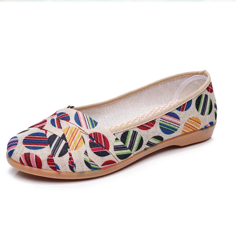 2023 New Arrival Soft Comfortable Canvas Slip on Shoes for Women