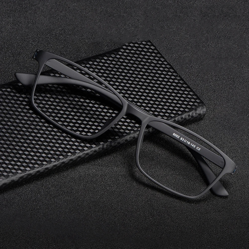 Business Casual Myopia Glasses Metal-free and Screwless Square TR90 Texture Glasses Frame Light and Elastic Eyeglasses Frame