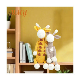 Hot Sales Lovely Adorable Unisex Crochet Plush Animal Giraffe Doll-PP Cotton Filled Handmade Amigurumi Toy Gift Box Packaging