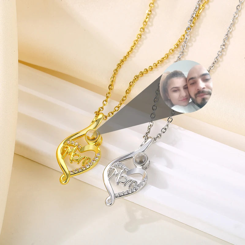 Fashion Jewelry Mom Shape Stainless Steel Link Chain Photo Projection Necklace Customized Photo Party