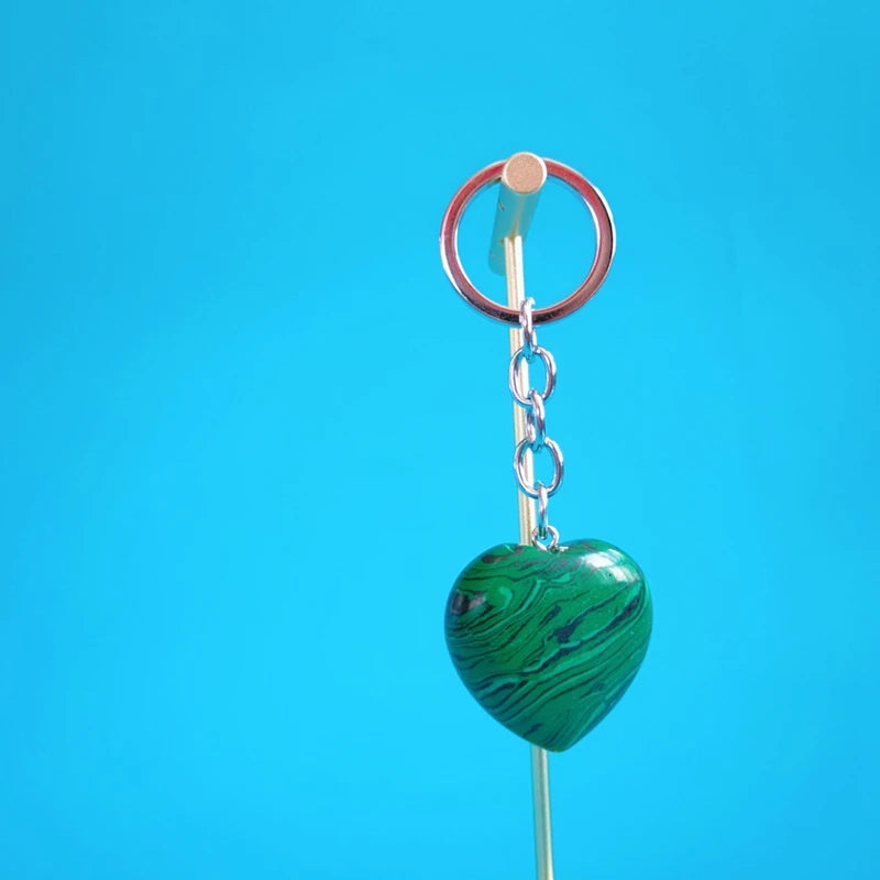 Huiying New healing crystals stones heart shape charm malachite keychains necklace