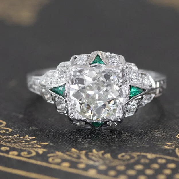 CAOSHI OEM ODM Vintage Emerald Stone Finger Rings Wholesale Silver Plating Round CZ Ring Jewelry Women