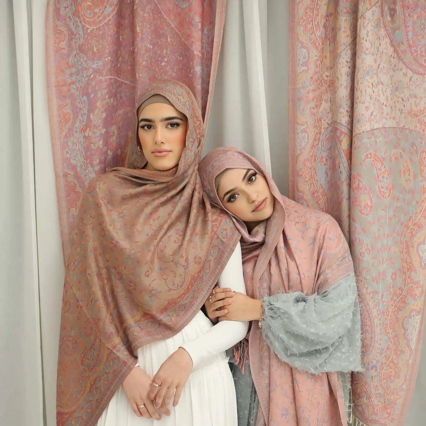 Wholesale Pashmina Shawl Scarf Women Cashmere Custom Scarves Cashew Floral Tassel Viscose Pashmina Hijab