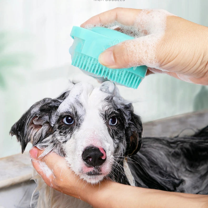 Wholesale Silicone Pet Grooming Tools Bathing Cleaning Massage Brush Cat and Dog Shower Shampoo Hair Brush