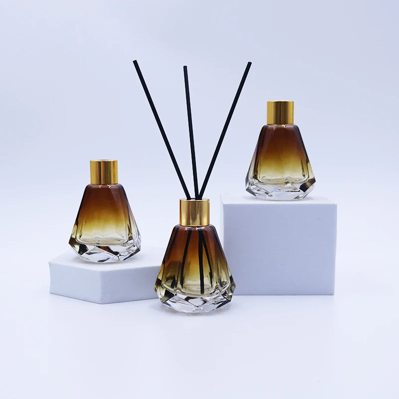 Wholesale Customized 60ML Clear Glass Flat Reed Diffuser Bottle with Screw Cap and Screen Printing for Essential Oils