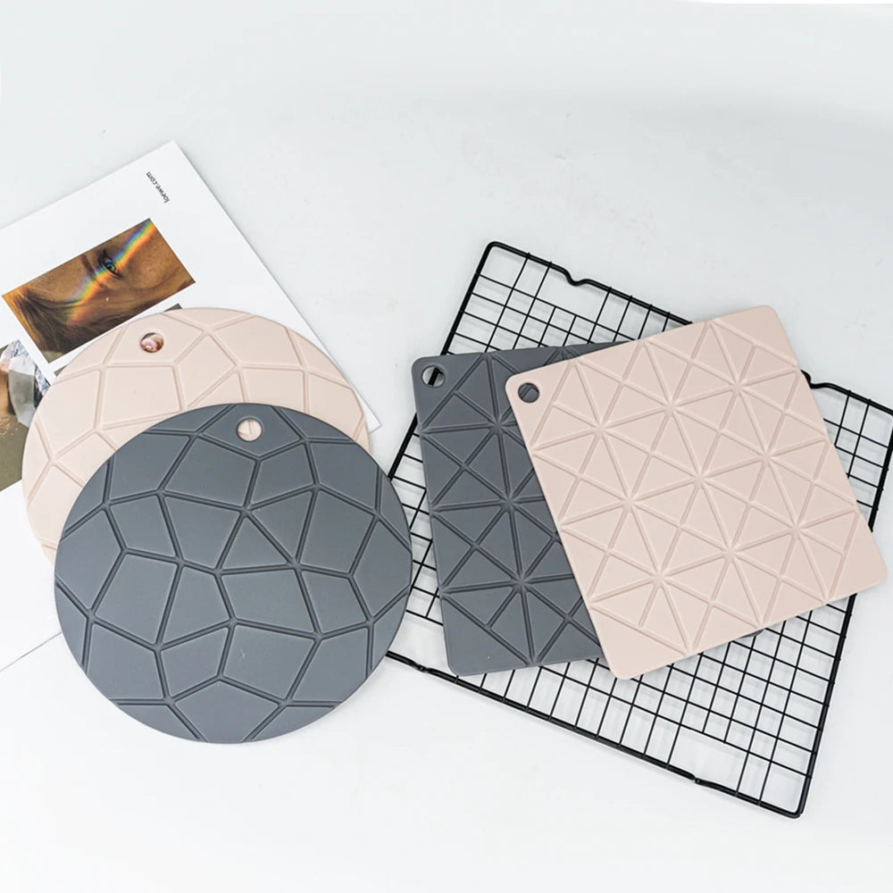 2024 BPA Free No-Toxic Multi-functional Cooktop Nonslip Induction Cook Top Pad Silicone Heat Insulated Mat