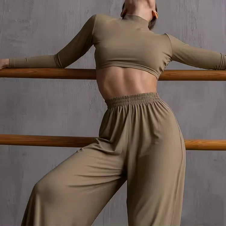 Activewear Women Clothing Comfortable Cotton Gym Fitness Workout 2 Piece Long Sleeve Turtle Neck Top and Pants Set