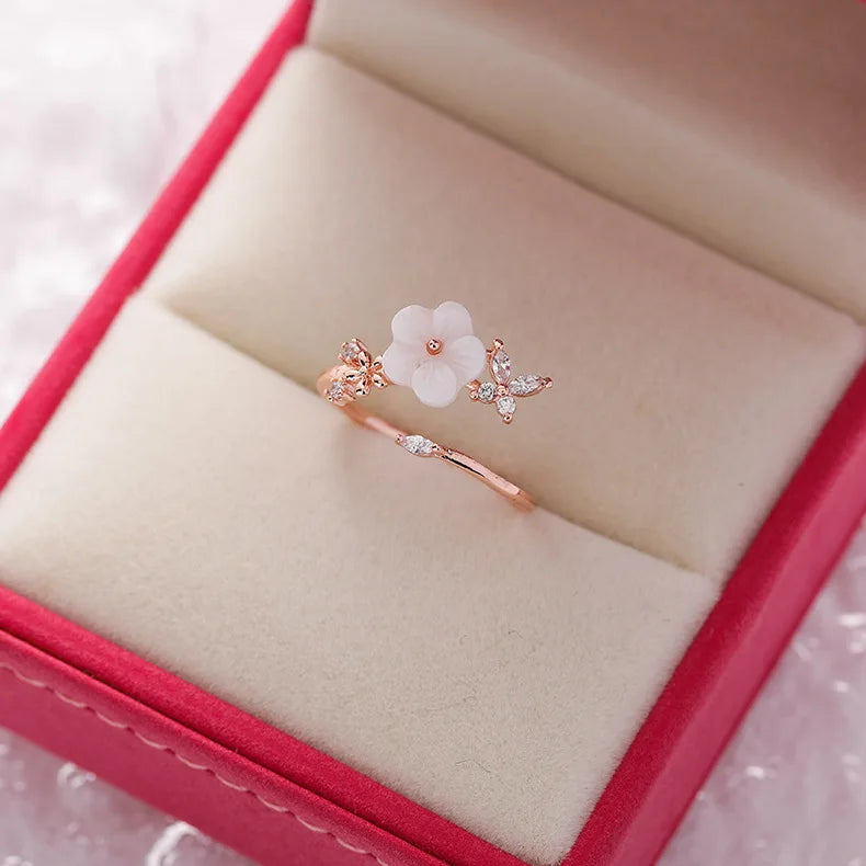 New Fashion Crystal Zircon Rings Sweet Flower Leaf Butterfly Adjustable Open Rings Female Wedding Engagement Jewelry Gift