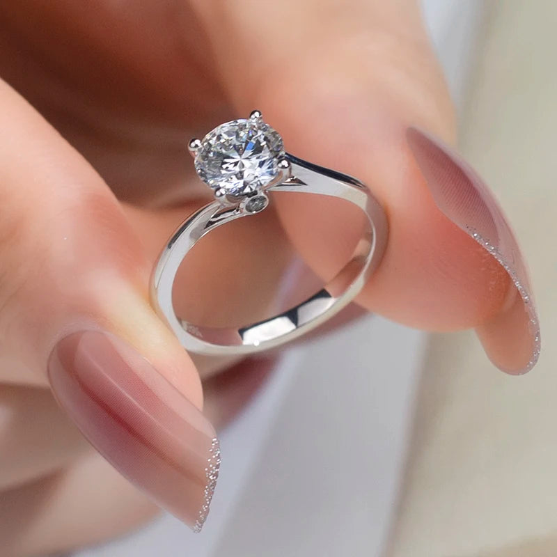 Messi Gems MSR-1128 18K Classic Gift Band 1.1ct D VS1 Round Brilliant Cut Engagement Wedding Band Lab Diamond Ring