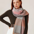 2025 New Ladies Elegant Celebrity Style Striped Plaid Shawl Autumn Winter Pashmina Polyester Cashmere Scarf Wholesale