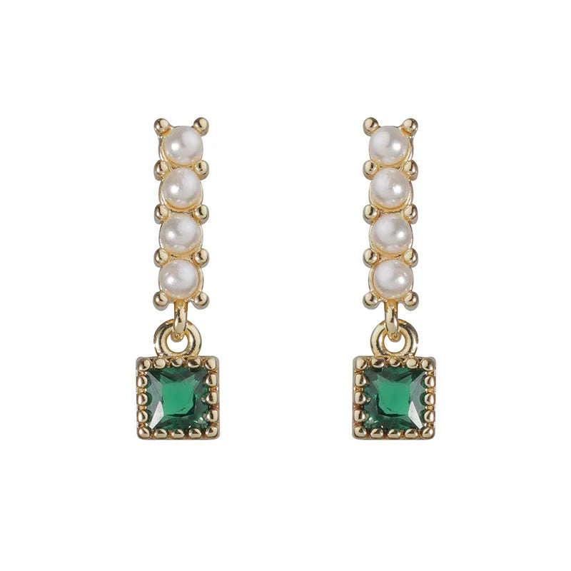925 Sterling Silver Small and Exquisite Pearl Earrings Retro Emerald Earrings Female Simple and Gentle Temperament Earrings