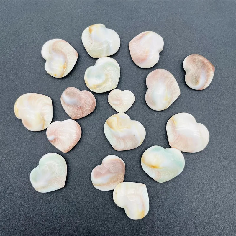 Hot Selling Natural Healing Handicraft Pendant 3-5CM Shell Heart for DIY Gift Decoration