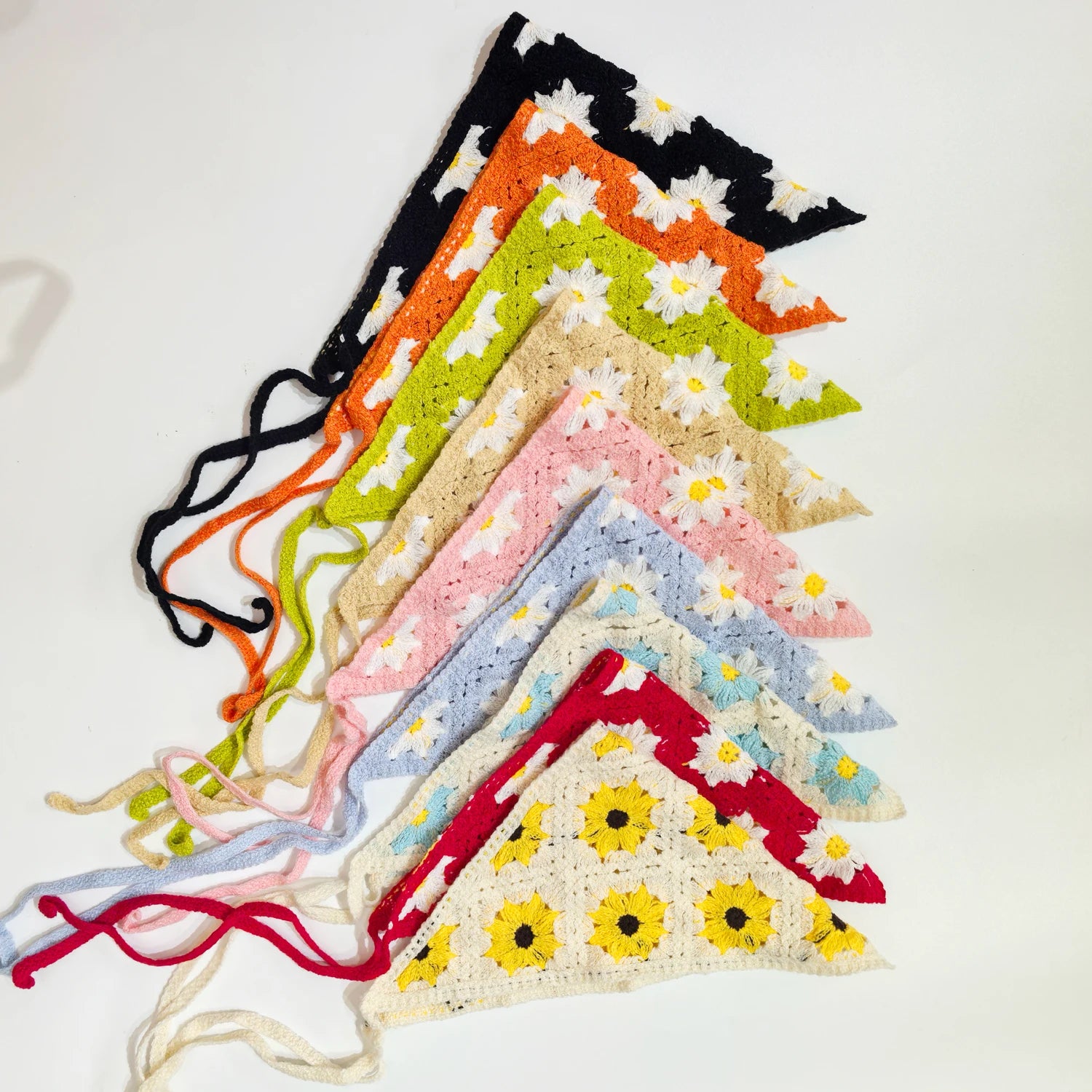 2024 Women Spring Summer Hair Accessories Knit Handmade Hair Kerchief Daisy Sunflower Pattern Crochet Triangular Headband