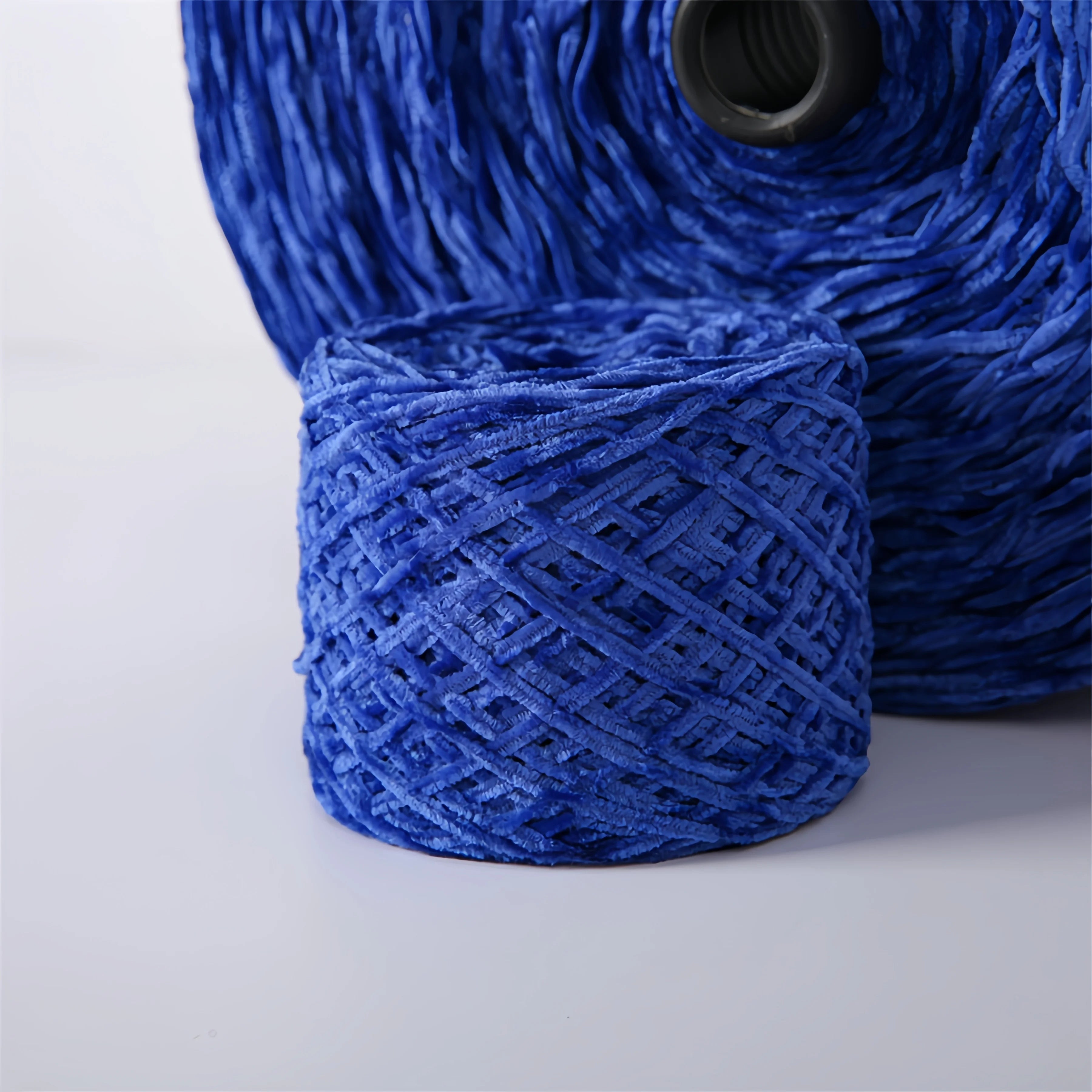 1/4.5nm Blended Polyester Velvet Chenille Yarn Eco-friendly Recycled Fancy Yarn Weaving Embroidery Knitting High Tenacity Dyed