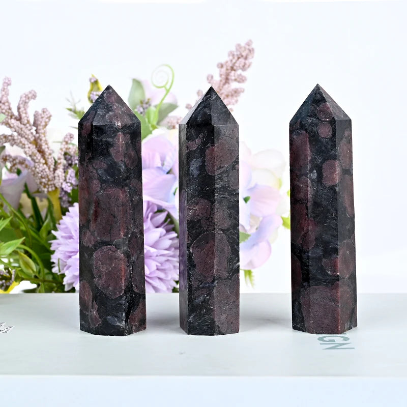 Factory-direct High Quality Polished Natural Garnet Crystal Tower Healing Stone for Decoration