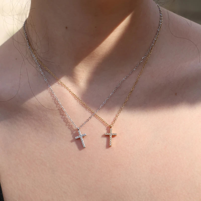 G3955 Wholesale Stainless Steel Small Cross Pendant Necklace Tiny Zirconia Elegant Cross Necklace Fashion Jewelry for Women