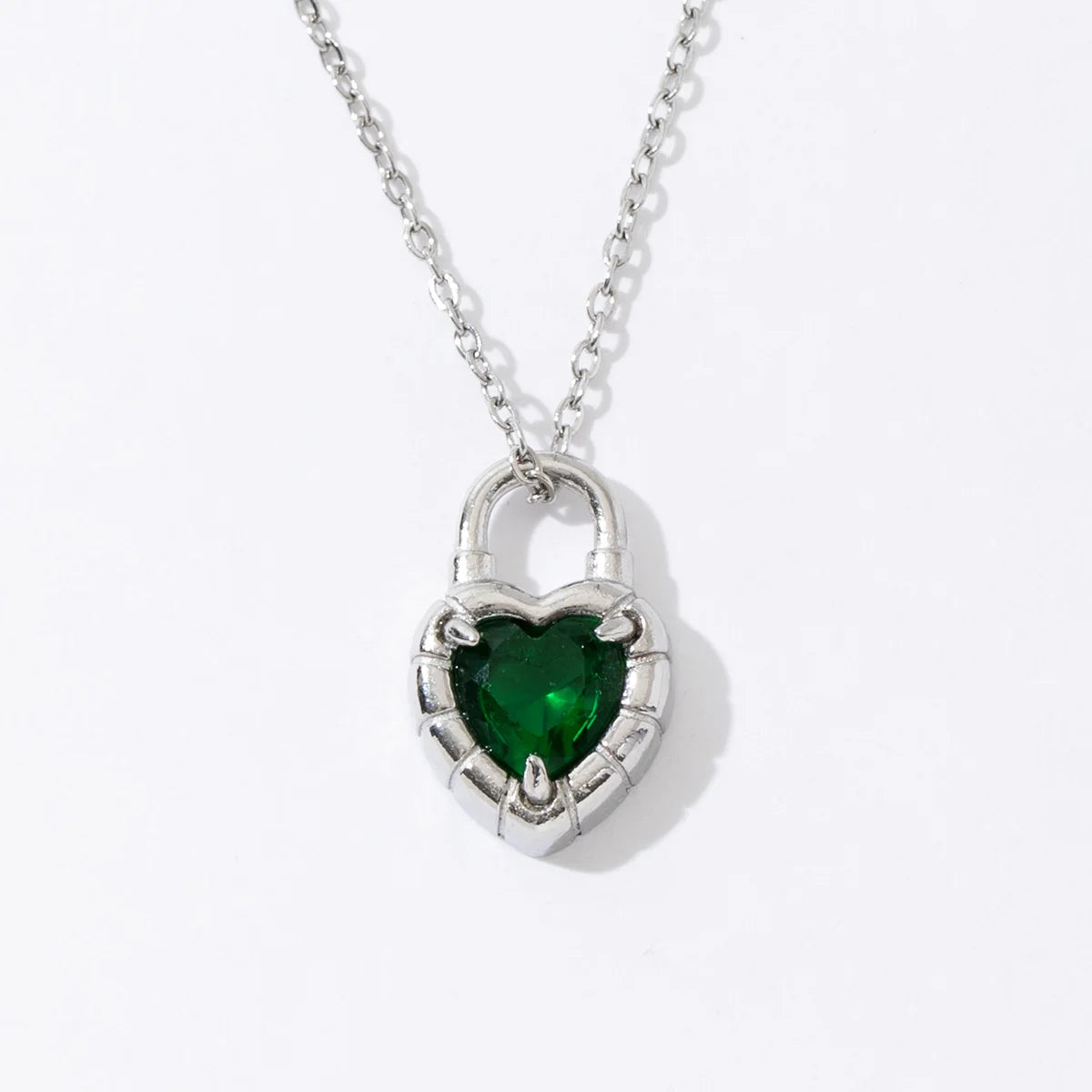 Wholesale Green Zircon Heart Design Silver Plated Stainless Steel Creative Love Lock Pendant Necklace