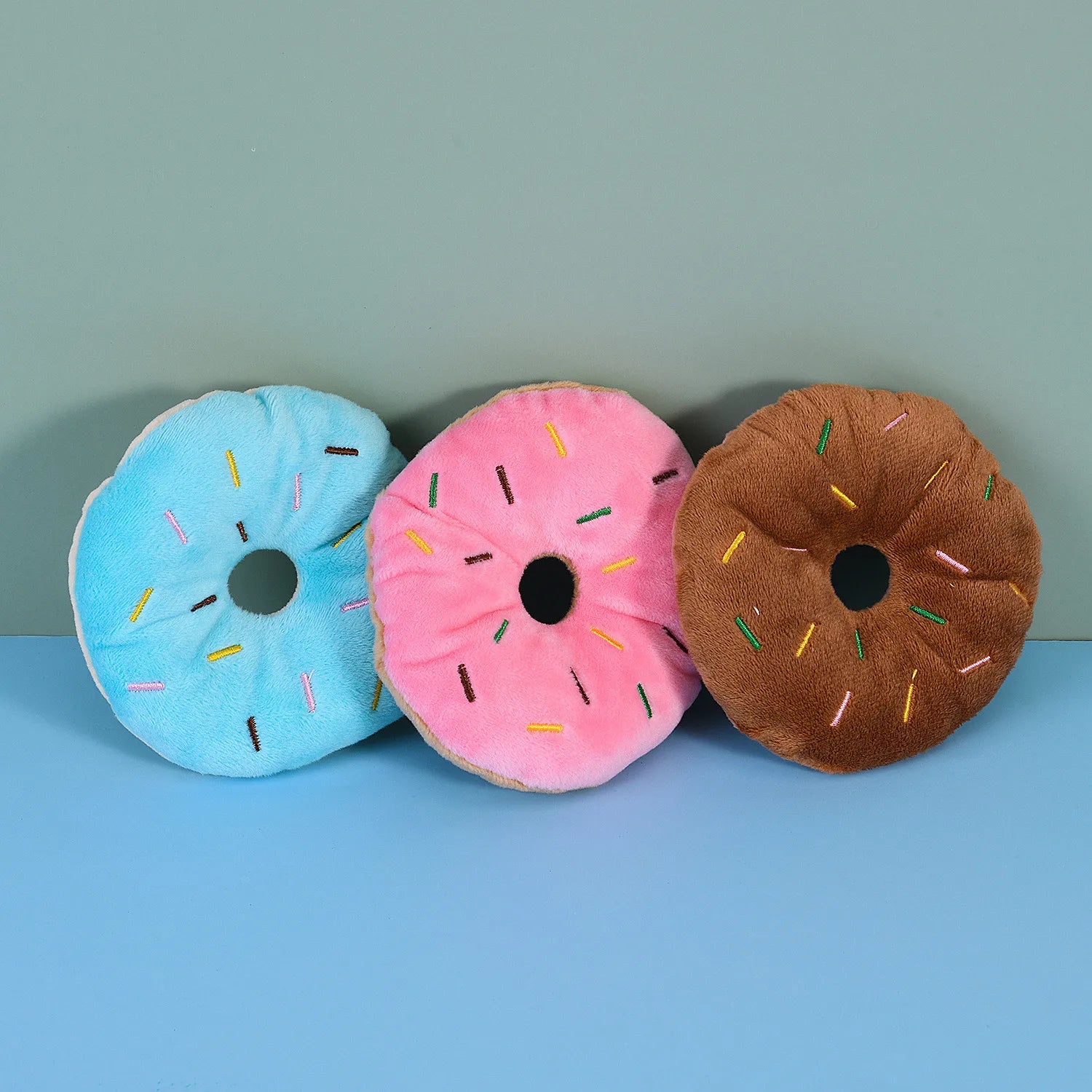 Best Selling Pet Products Squeaky Dog Toys Plush Donut Dog Chew Toys