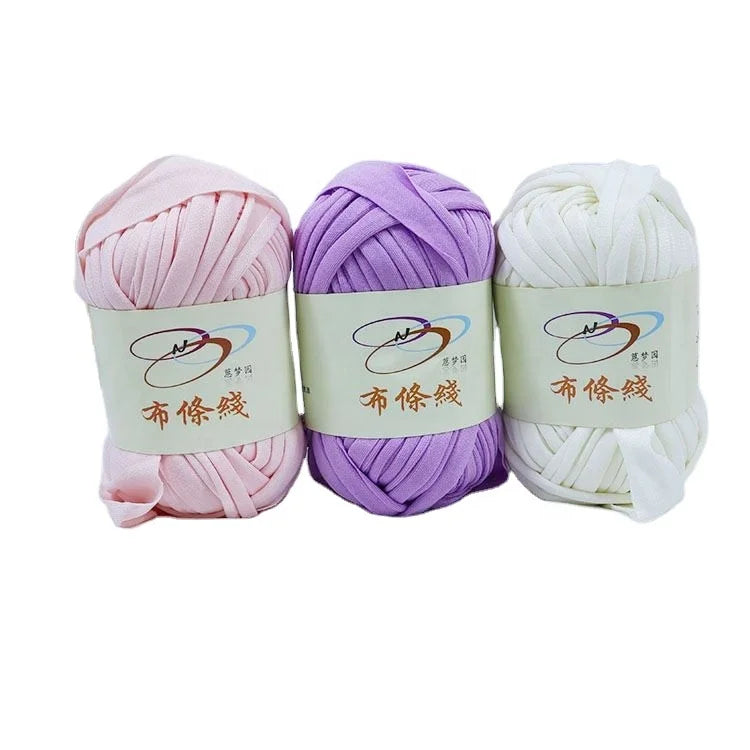 Wholesale 100% Polyester 100g Gradient Dye Hand-Crochet Tshirt Yarn Fancy Yarn Material
