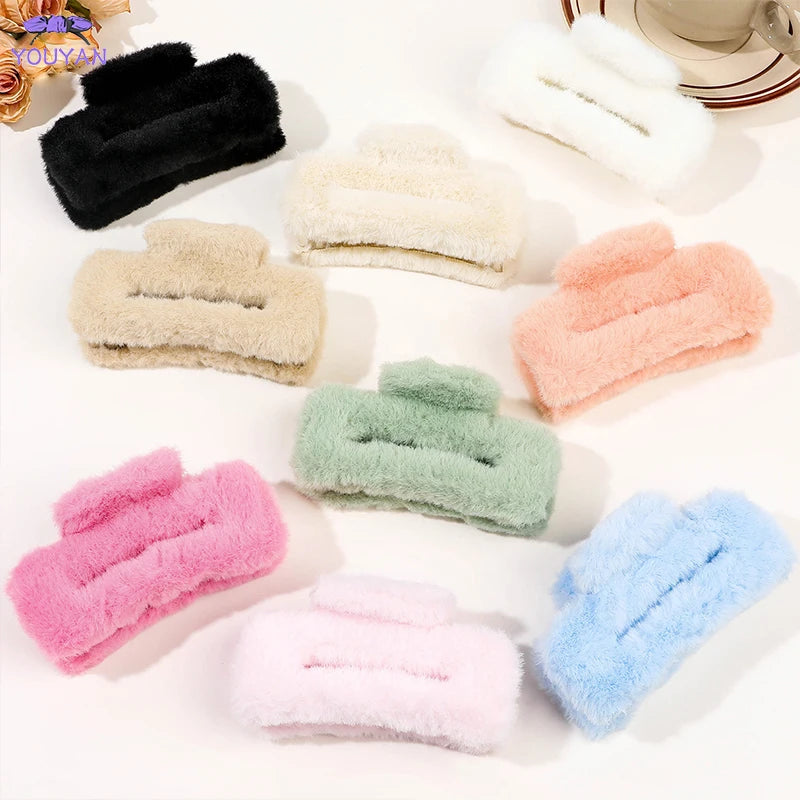 Large Hair Claw Winter Fuzzy Fluffy Big Hair Claws Women Plastic Trendy Furry Plush Fur Caw Clips