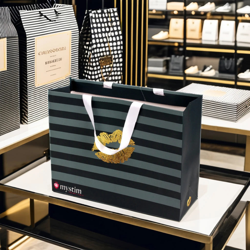 Premium Luxury Retail Tote Gift Bags for Clothing Jewelry Black Paper Shopping Bags With Ribbon Handles Popular Promotional Item