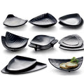 Wholesale Custom Logo Black Melamine Snack Plate Irregular Triangle BBQ Dish with 10pc MOQ Wholesale Custom Logo Plastic Dish