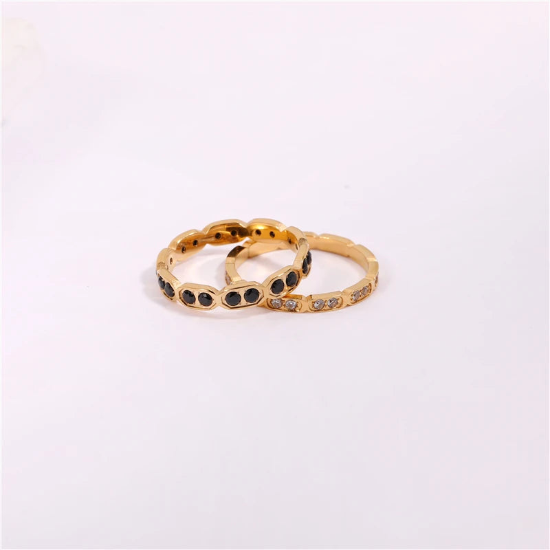 High End 18K Plain Gold Black & White Paired  Dainty Zirconia Rings Stainless Steel Trendy Simple  Fashion Jewelry