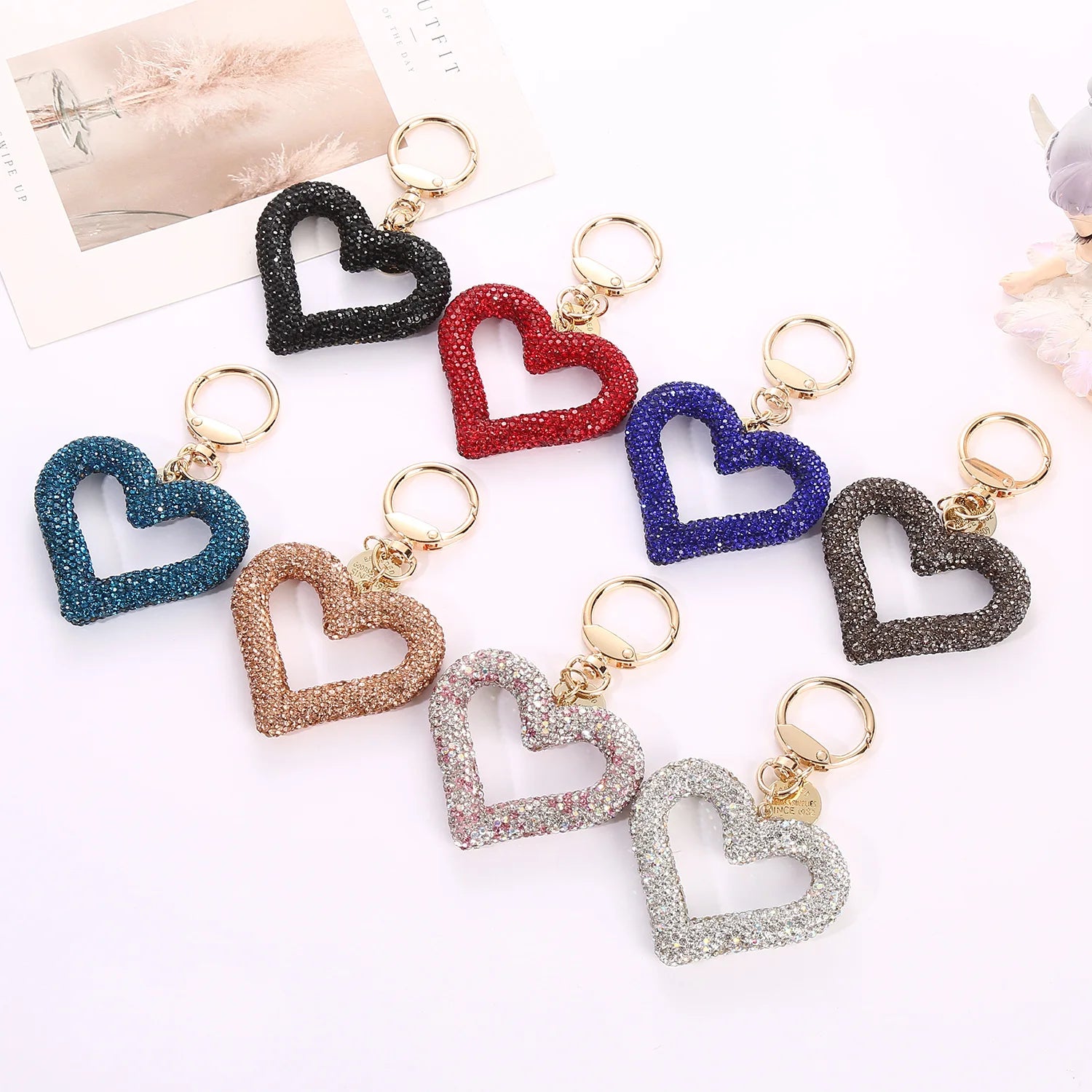 Latest Women's Heart Keychain Crystal Bling Rhinestone Diamond Girly Alloy Bag Car Charm Pendant Doll Pattern Keyring Gift