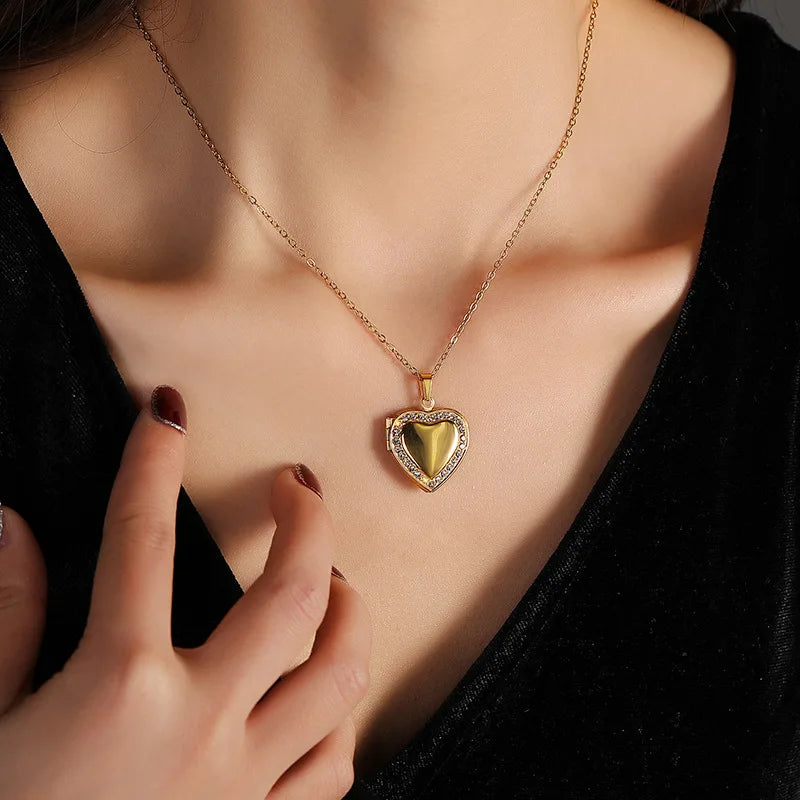 Waterproof 18K Gold Stainless Steel Necklace Open Heart Lock Diy Frame Photo Picture Memory Locket Pendant Necklace