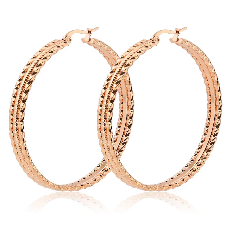Wholesale Fashion Women's Fine Hoop Earrings Simple Design with Gold/Silver/Black/Rose Plating Multi Sizes Available