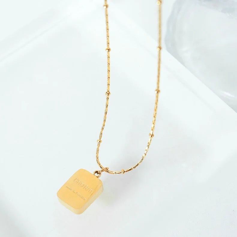 Fashion Women Jewelry Gold Plated Geometric Pendant Necklace Stainless Steel Chain Square Pendant Necklace Chaine Au Cou