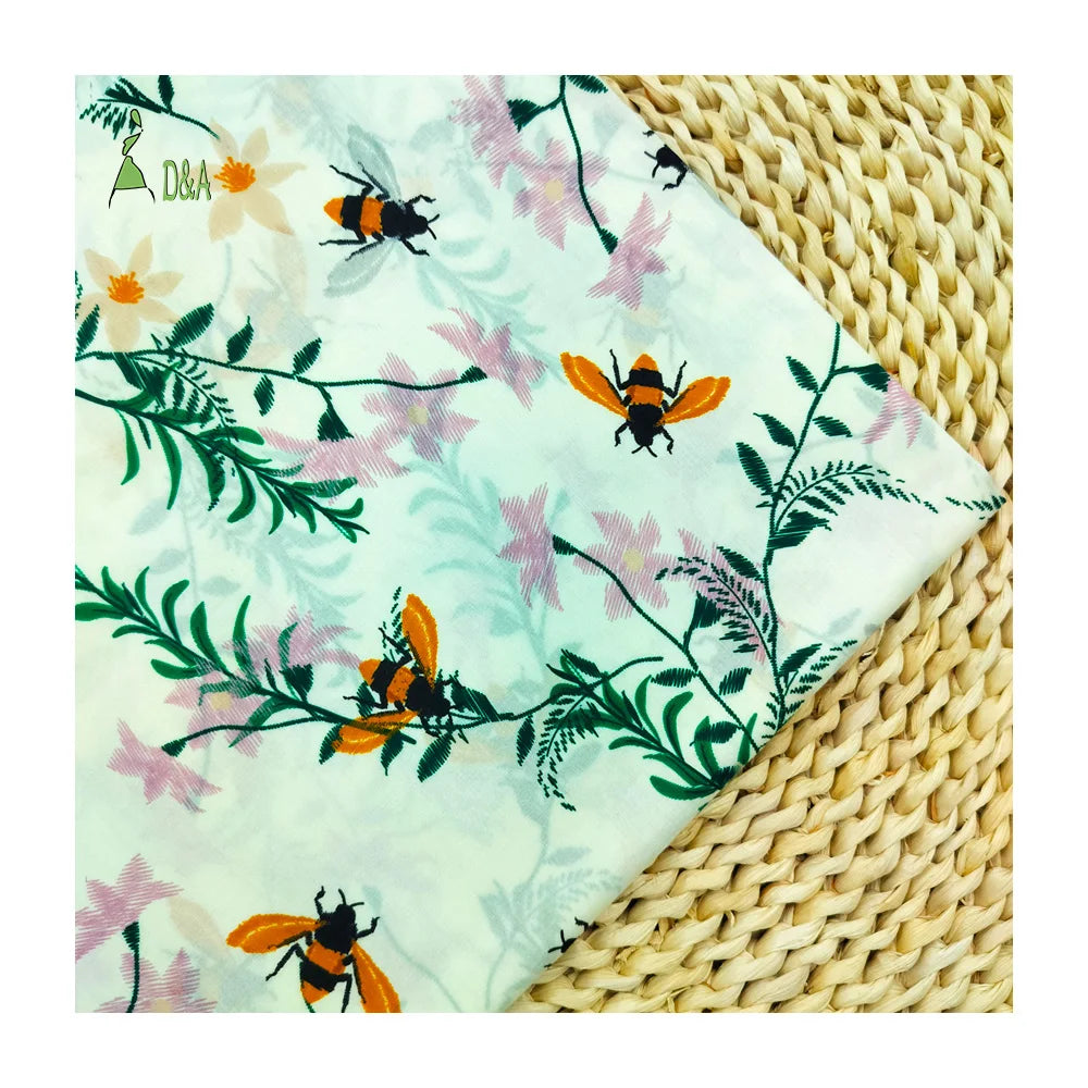 Low MOQ Lovely Bees Floral Printed 100% Cotton Poplin Fabric Woven Lightweight Girls Boys Dress Skirts Fabric