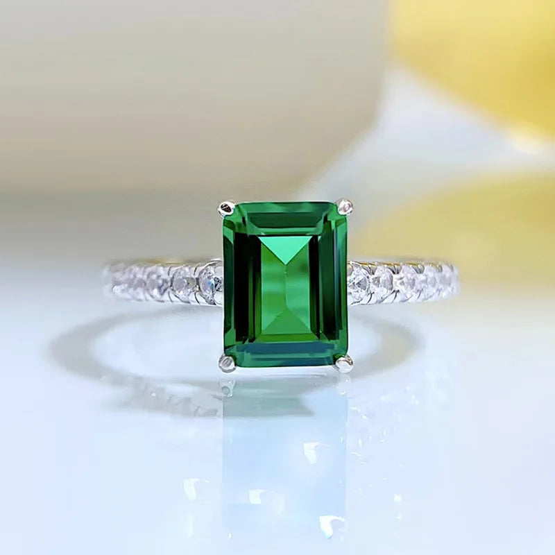 Fashion Finger Rings Retro Style 6*8mm Emerald  Non Fade Jewelry Women 925 Sterling Silver Engagement Rings
