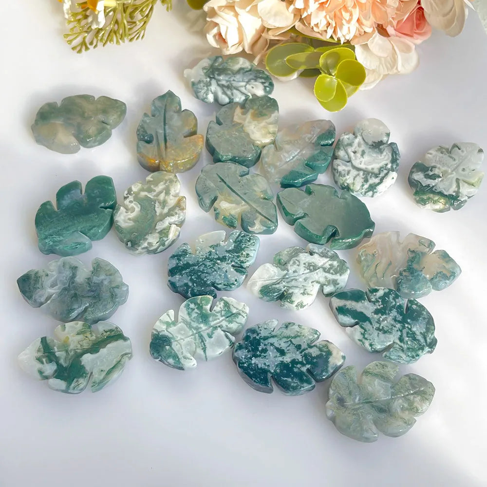 Factory Wholesale Mini Moss Agate Leaf Crystal Quartz Ornament Hand-carved Energy Stone for Home & Gift Decorations