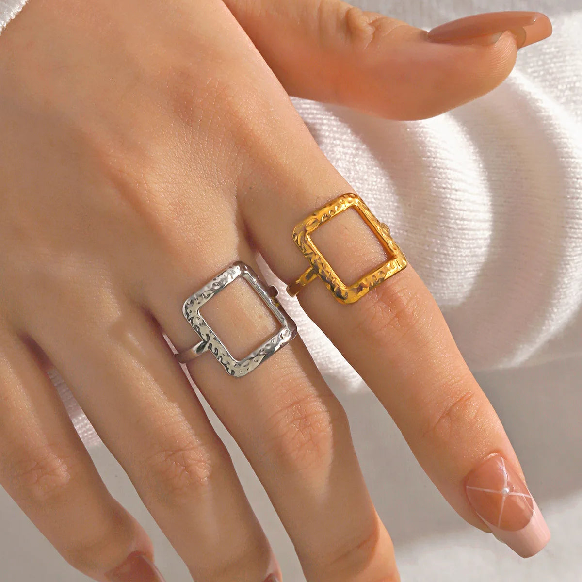 European Trendy Hollow Out Square Finger Rings Stainless Steel Gold Plated Silver Hip Hop Personality Rings for Wen Women