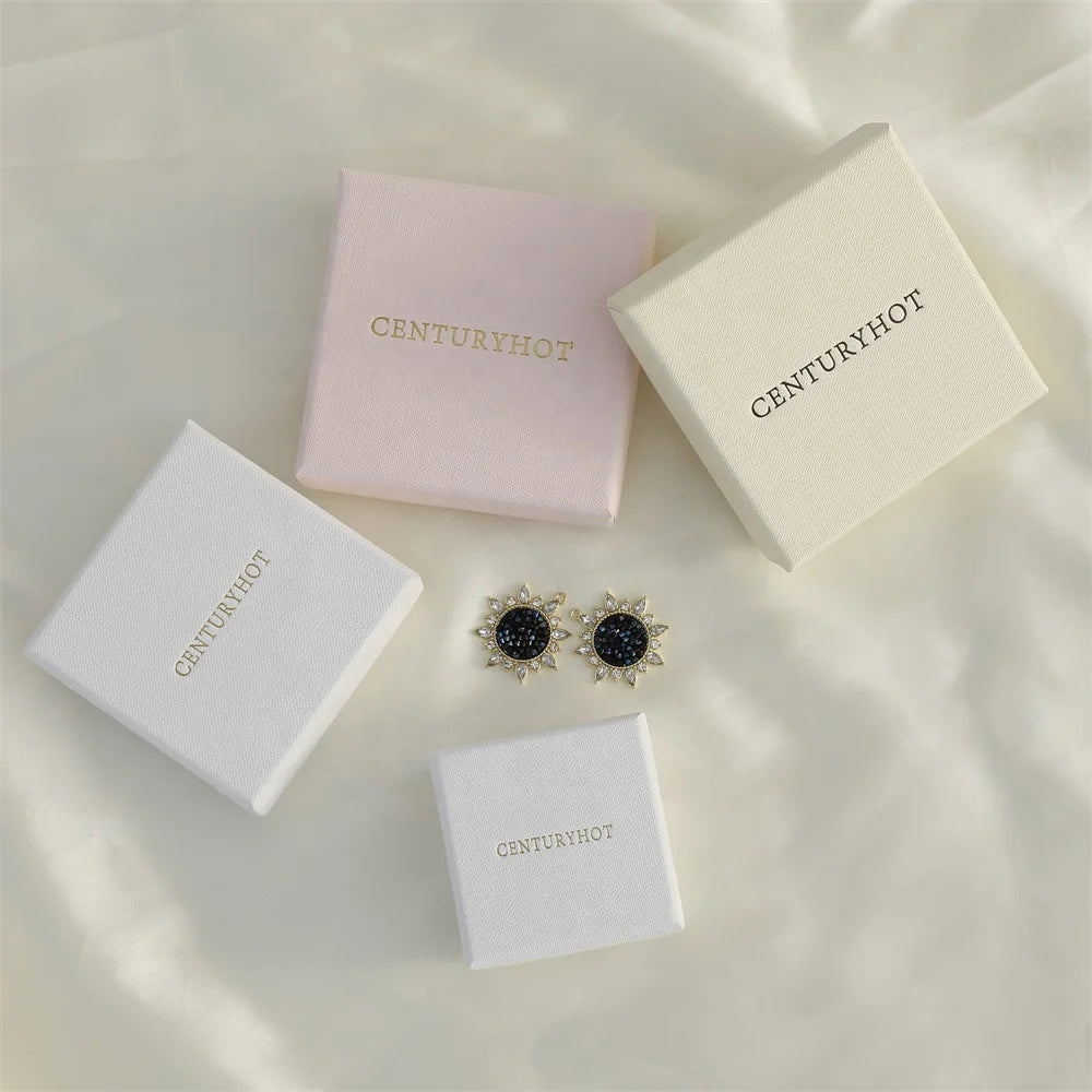 PUPPYSEW 9*9cm Jewelry Lid Box Paper Cardboard Jewelry Box With Sponge Pad  Inside Necklace Bracelet Ring Earrings Box With logo