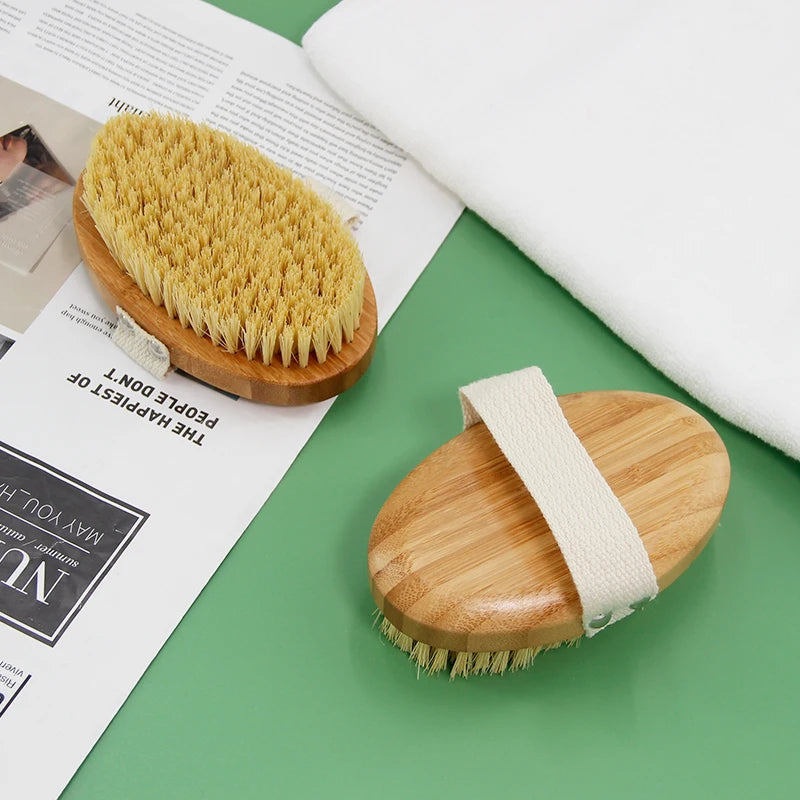Hot Selling 100% Natural Bamboo Bath Brush Eco-Friendly Low MOQ Wooden Bath Brush with Oval Shape Fashion Style for Body Care
