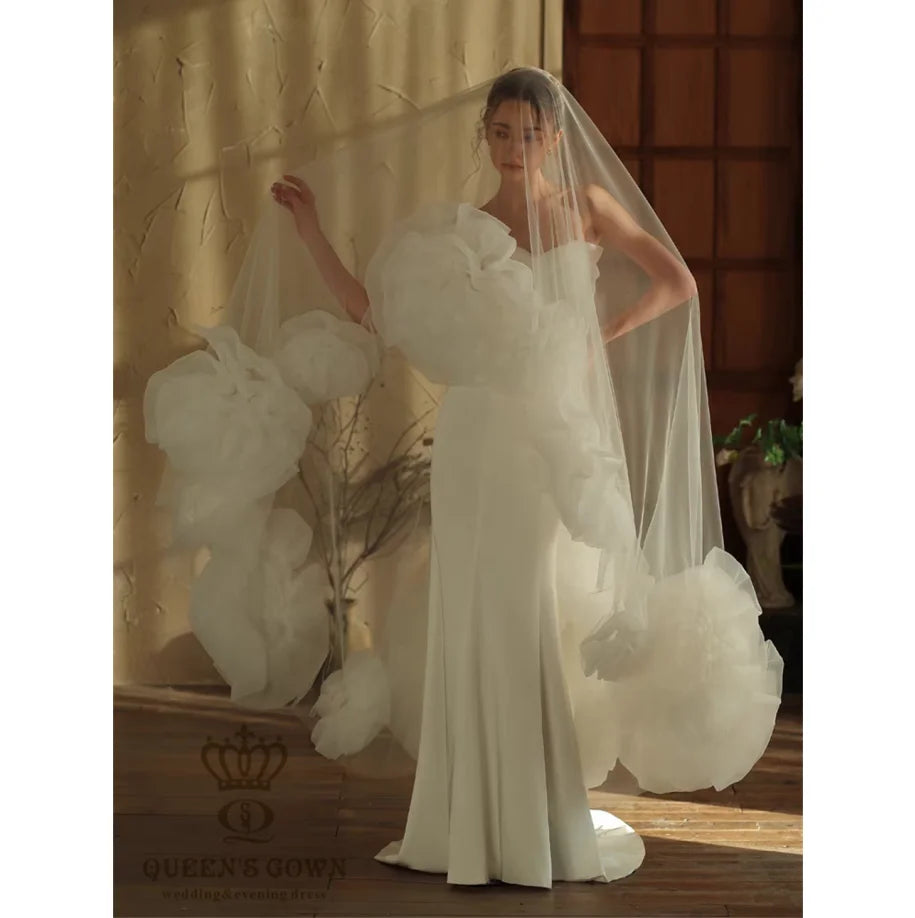 QUEENSGOWN Luxury 3D Flowers Bridal Veil Ivory High Quality Big Rose Flowers Bridal Wedding Dress Accessories