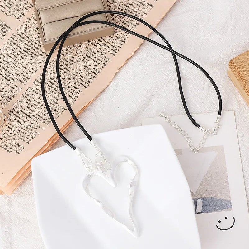 Trendy Women Love Heart Pendant Long Necklace Boho Black Leather Rope Long Chains Collares Para Mujer Gift Jewellery