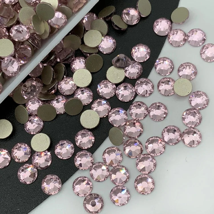 Brilliant 16 Cuttings Flat Back Rhinestones Non Hot Fix Stones Same Cut Strass Price in Bulk