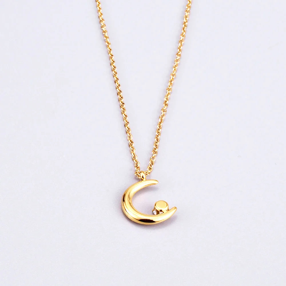 Woman Fashion Waterproof Stainless Steel 18k Gold Plated Necklaces with Crescent Moon Zircon Charm Pendant Necklace Jewelry