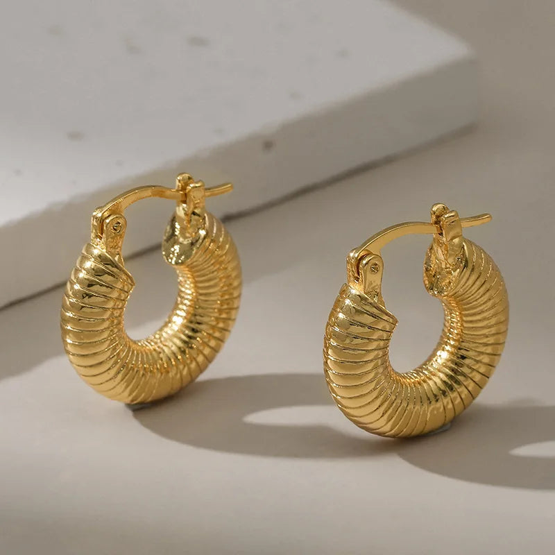 Chunky Fashion Chic Alloy Material 18k Gold Plated Screw Textured Tiny Circular Hoop Dangle Earrings Hoops Earring