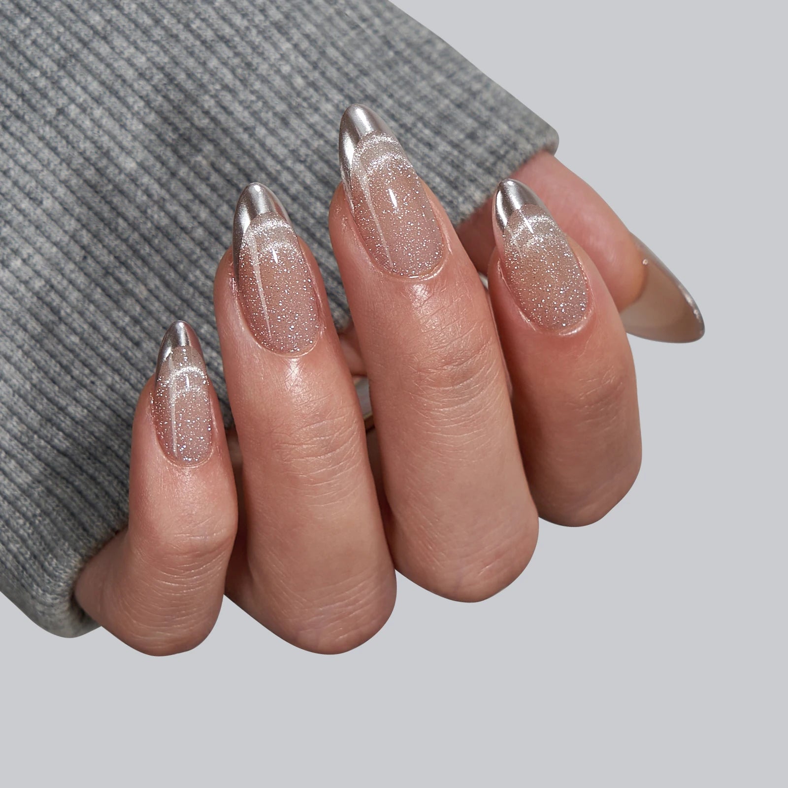 BTArtbox Sliver French Tip Press on Nails With Cat Eye Design Wholesale Medium Almond Soft Gel Luxury False Fake Nails With Glue